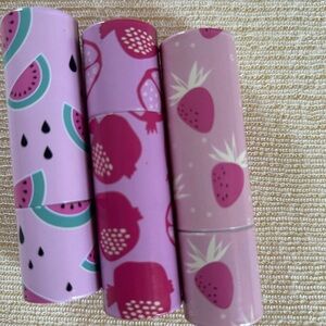 Lipstick, Cream and contour